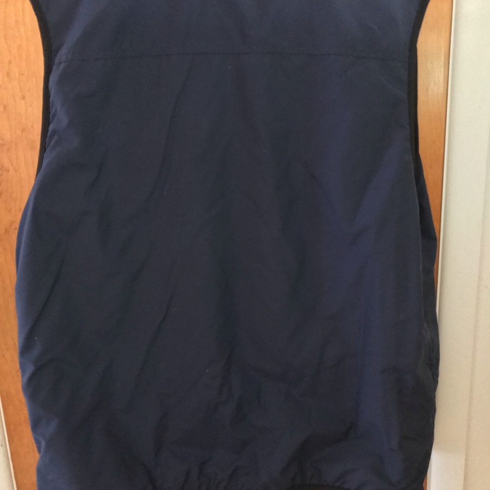 Men’s MAXCXS21 Reversible Vest from Macy’s - Picture 6 of 8